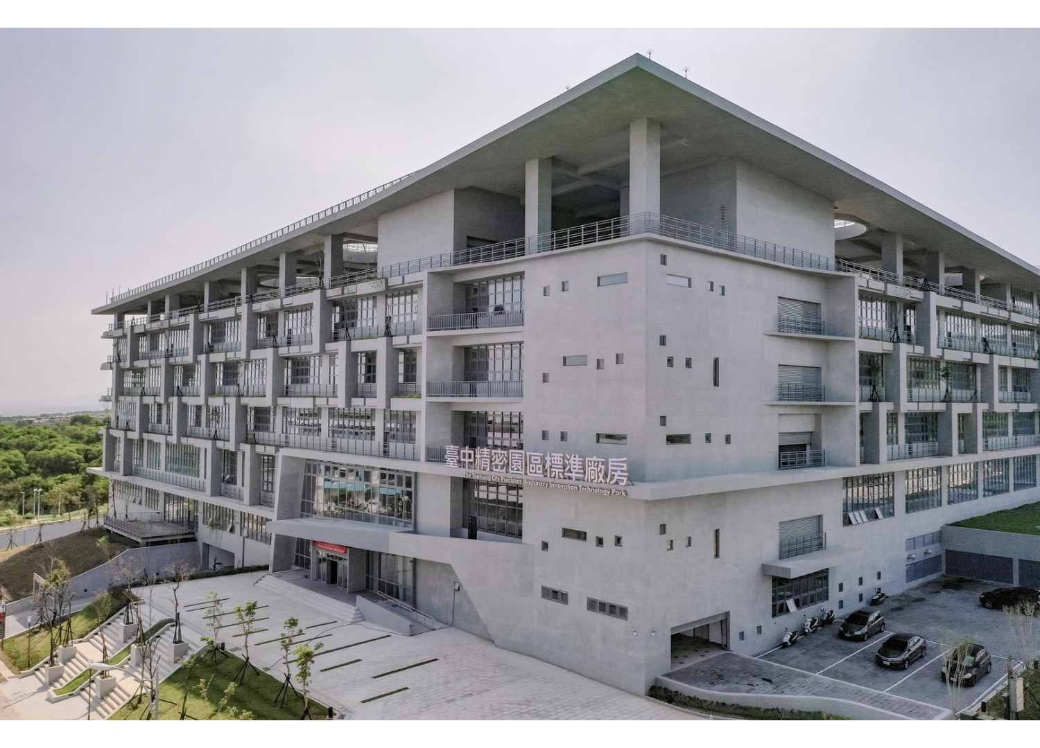 <subject>[background image] image of robotics lab (for a robotics and automation)</subject>